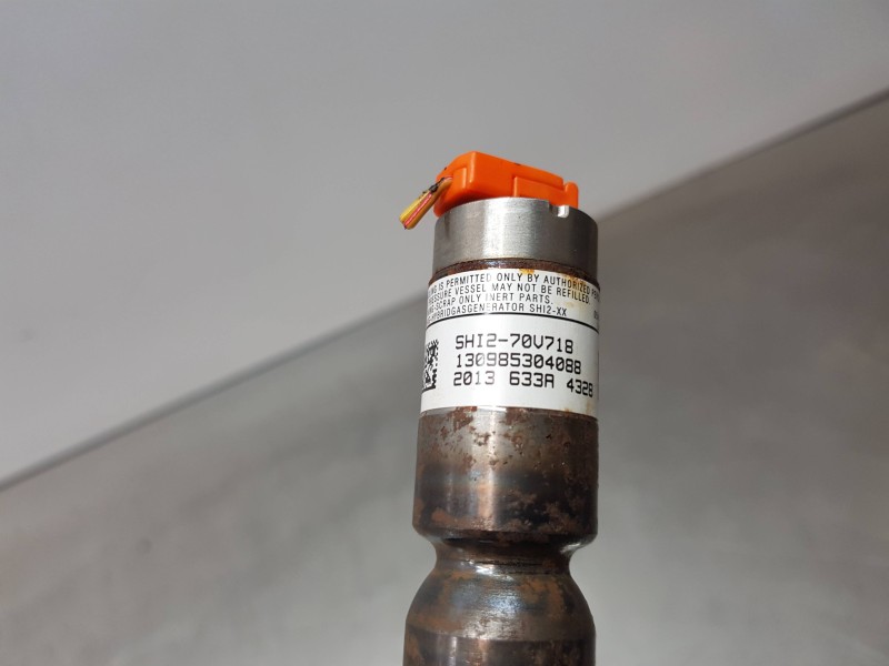 Recambio de airbag cortina delantero derecho para mazda cx-5 skyactiv referencia OEM IAM KD4557KM0  