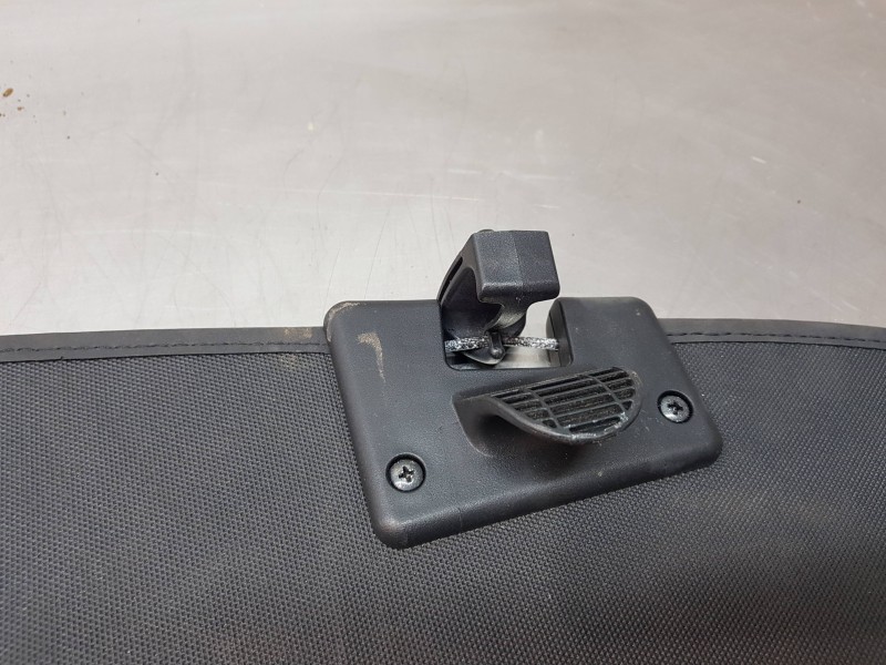 Recambio de bandeja trasera para mazda cx-5 skyactiv referencia OEM IAM KD456834XA02  