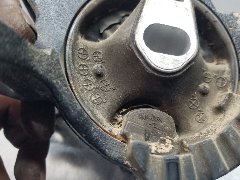 Recambio de soporte motor izquierdo para mazda cx-5 skyactiv referencia OEM IAM KD6239070B  