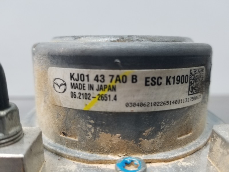 Recambio de abs para mazda cx-5 skyactiv referencia OEM IAM KJ01437A0B 06210226514 KJ01437A0