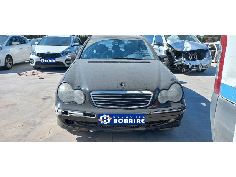 mercedes clase c (w203) berlina del año 2004