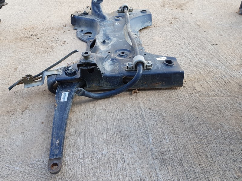 Recambio de puente delantero para peugeot expert furgón caja cerrada referencia OEM IAM 9839405080 9821903780 