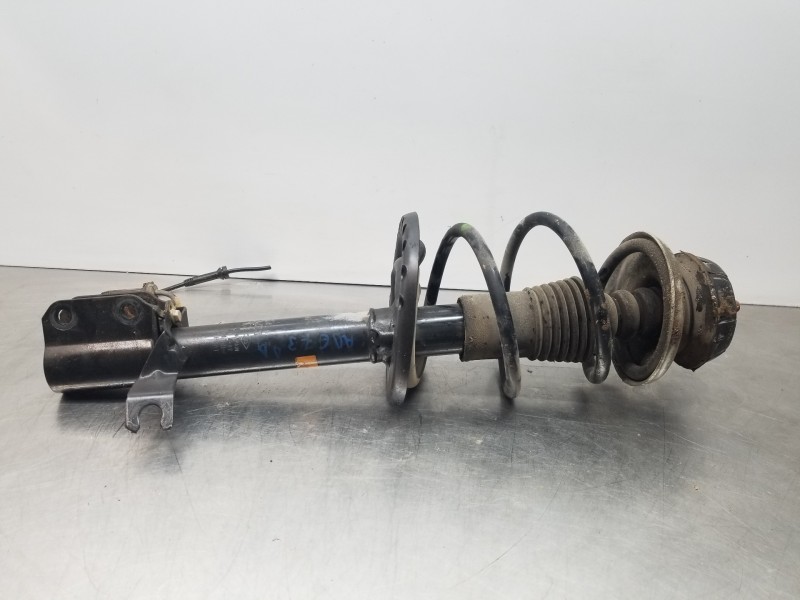 Recambio de amortiguador delantero derecho para dacia sandero stepway referencia OEM IAM 543021807R   Recambio de amortiguador delantero derecho para dacia sandero stepway referencia OEM IAM 543021807R