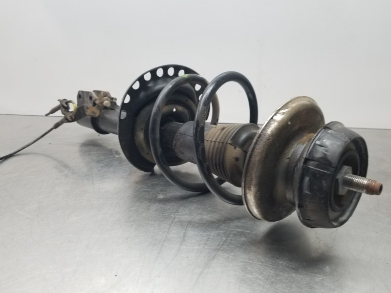 Recambio de amortiguador delantero izquierdo para dacia sandero stepway referencia OEM IAM 543029600R   Recambio de amortiguador delantero izquierdo para dacia sandero stepway referencia OEM IAM 543029600R