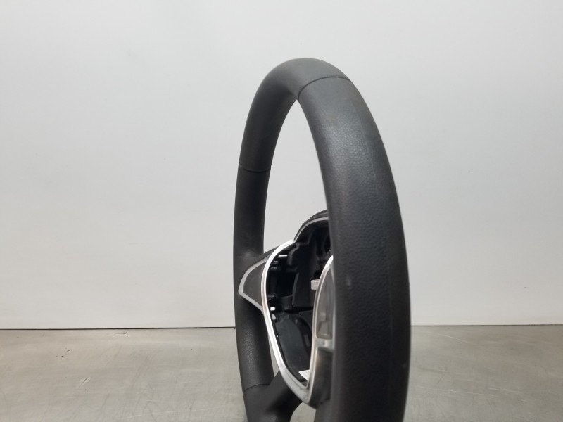 Recambio de volante para dacia sandero stepway referencia OEM IAM 484305096R   Recambio de volante para dacia sandero stepway referencia OEM IAM 484305096R