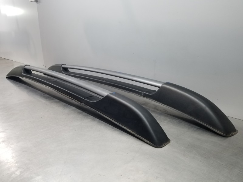 Recambio de portaequipajes para dacia sandero stepway referencia OEM IAM 738210512R 738201523R  Recambio de portaequipajes para dacia sandero stepway referencia OEM IAM 738210512R 738201523R