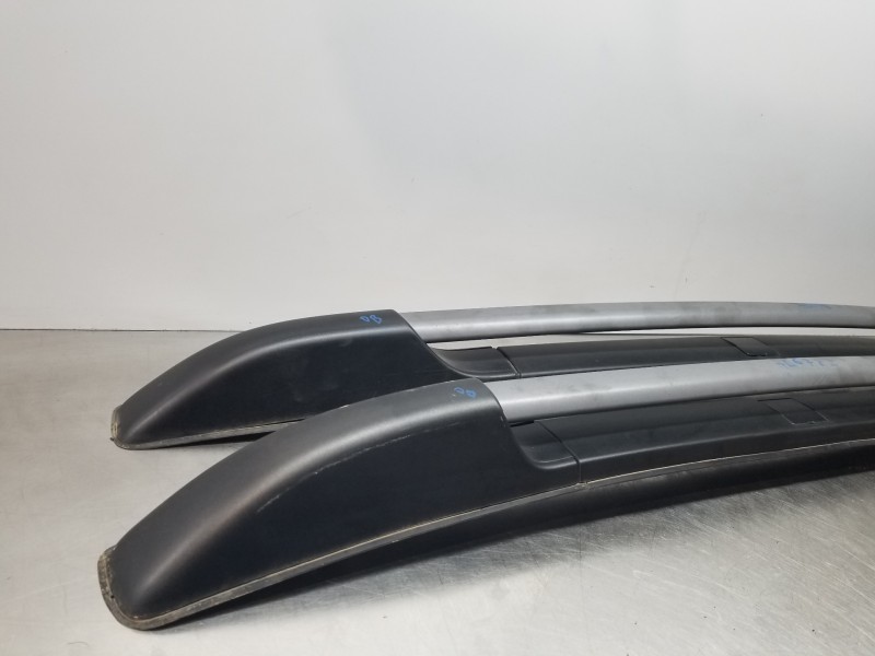 Recambio de portaequipajes para dacia sandero stepway referencia OEM IAM 738210512R 738201523R  Recambio de portaequipajes para dacia sandero stepway referencia OEM IAM 738210512R 738201523R