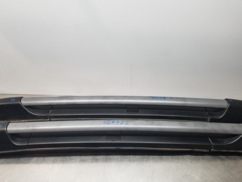 Recambio de portaequipajes para dacia sandero stepway referencia OEM IAM 738210512R 738201523R  Recambio de portaequipajes para dacia sandero stepway referencia OEM IAM 738210512R 738201523R