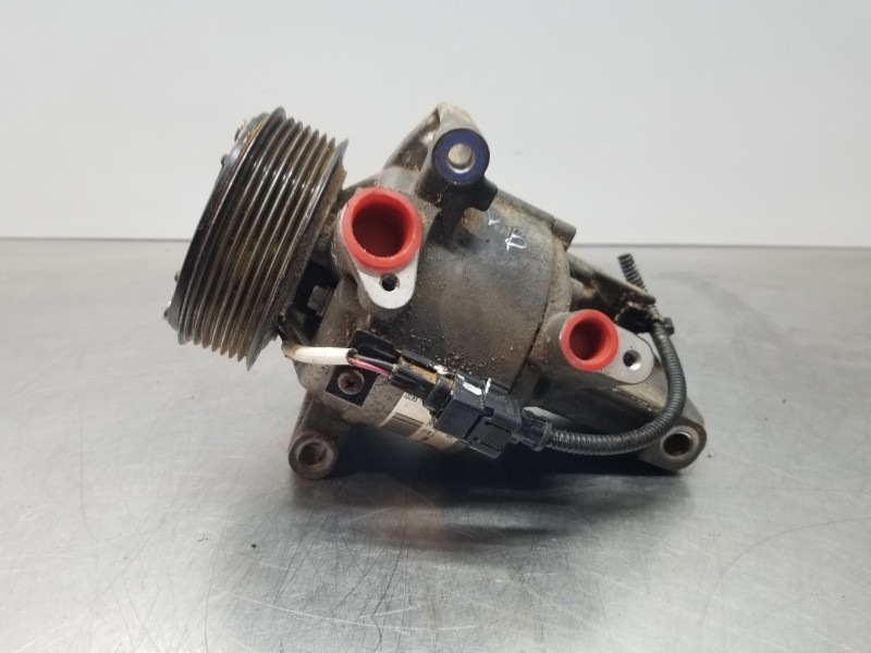 Recambio de compresor aire acondicionado para dacia sandero stepway referencia OEM IAM 926005214R 926005689R 926003541R Recambio de compresor aire acondicionado para dacia sandero stepway referencia OEM IAM 926005214R 926005689R 926003541R