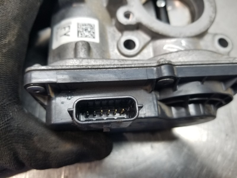 Recambio de caja mariposa para dacia sandero stepway referencia OEM IAM 161206038R H8201171233 