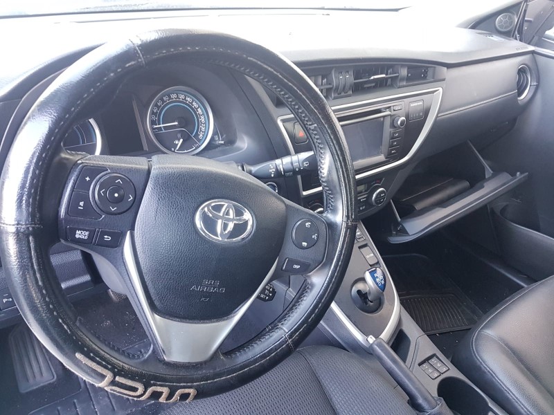 toyota auris touring sports (e18) del año 2014