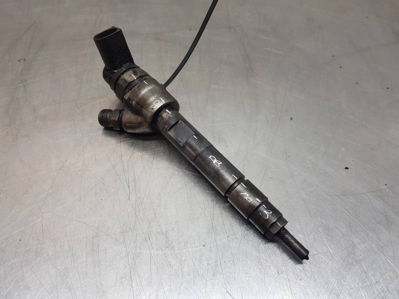 Recambio de inyector para mini mini 5-trg. (f55) one d referencia OEM IAM 8511630 0445110598 