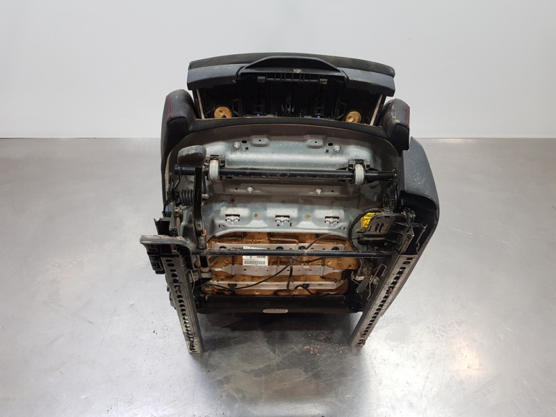 Recambio de asiento delantero izquierdo para mercedes clase gla (w156) 200 d referencia OEM IAM   