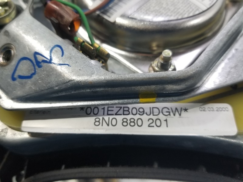 Recambio de kit airbag para audi tt (8n3/8n9) ambition referencia OEM IAM 8N1857003A   Recambio de kit airbag para audi tt (8n3/8n9) ambition referencia OEM IAM 8N1857003A