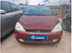 ford focus berlina (cak) del año 2001