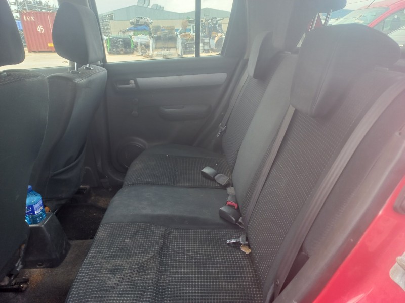 suzuki swift berlina (mz) del año 2005