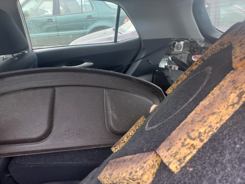 toyota auris del año 2008