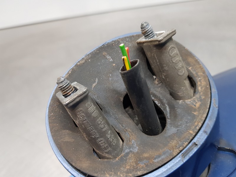 Recambio de retrovisor izquierdo para audi tt (8n3/8n9) ambition referencia OEM IAM 8N0857527GRU 8N0959577 8N0857527 Recambio de retrovisor izquierdo para audi tt (8n3/8n9) ambition referencia OEM IAM 8N0857527GRU 8N0959577 8N0857527