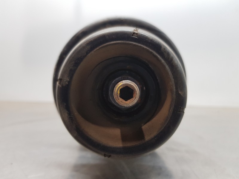 Recambio de amortiguador delantero derecho para audi tt (8n3/8n9) ambition referencia OEM IAM 8N0413031M   Recambio de amortiguador delantero derecho para audi tt (8n3/8n9) ambition referencia OEM IAM 8N0413031M