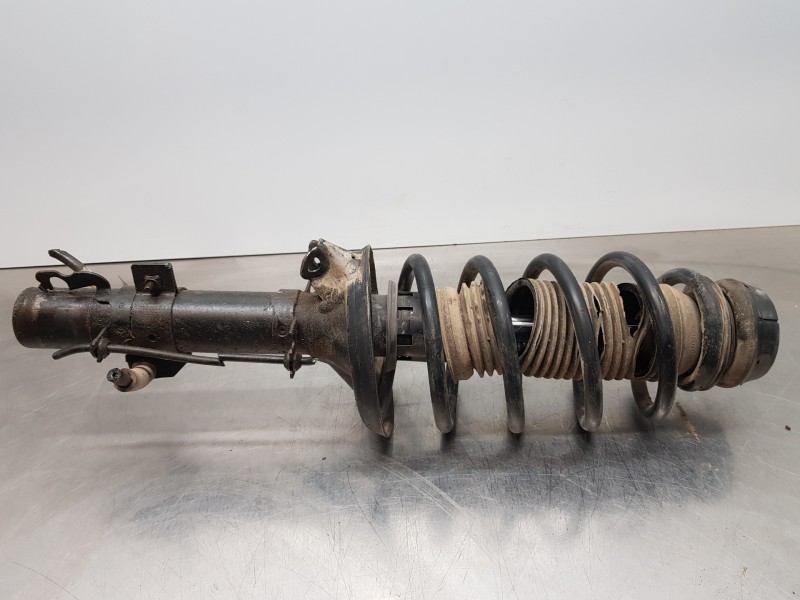 Recambio de amortiguador delantero derecho para audi tt (8n3/8n9) ambition referencia OEM IAM 8N0413031M   Recambio de amortiguador delantero derecho para audi tt (8n3/8n9) ambition referencia OEM IAM 8N0413031M