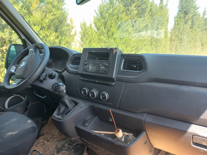 renault master iii del año 2024