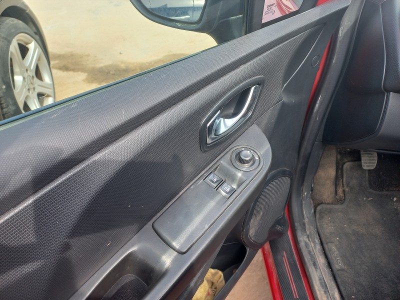 renault clio iv del año 2015