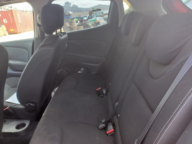 renault clio iv del año 2015