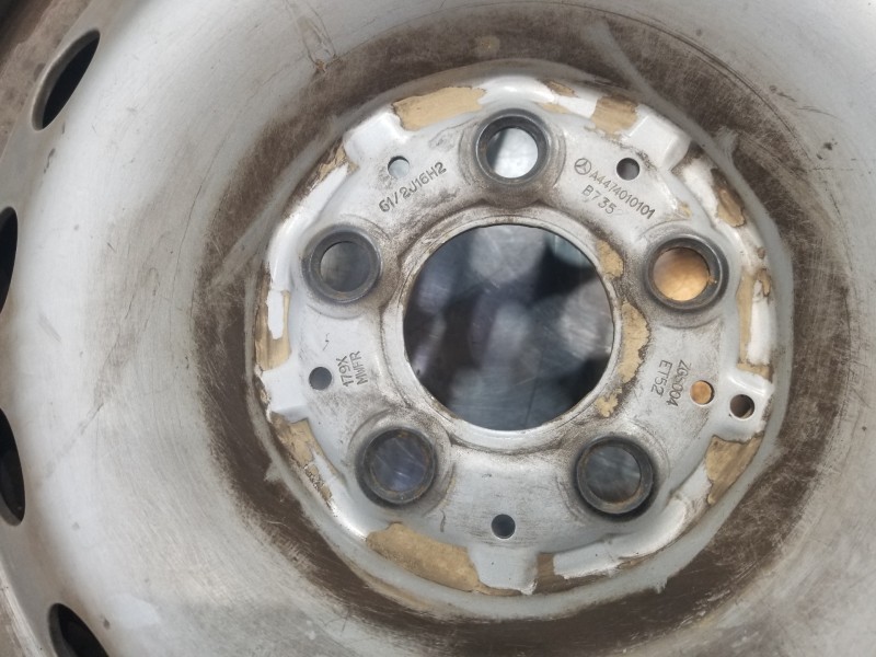 Recambio de llanta para mercedes vito mixto (447) combi referencia OEM IAM A4474010101  