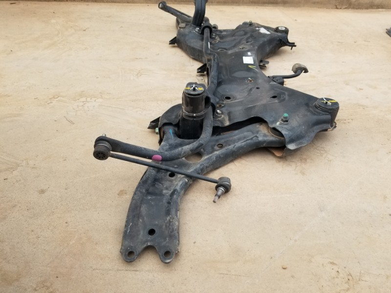 Recambio de puente delantero para hyundai tucson tl referencia OEM IAM 62405D7050 54810D7000 