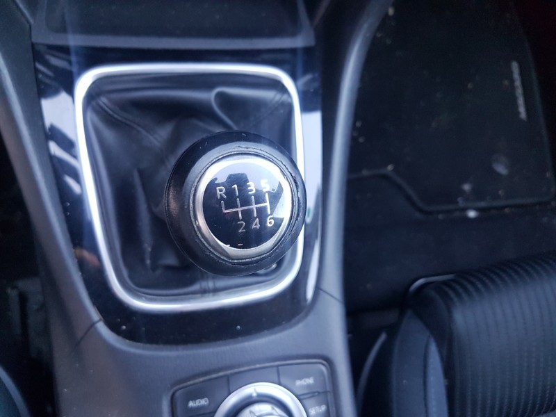 mazda 6 kombi ()(.2012) del año 2013