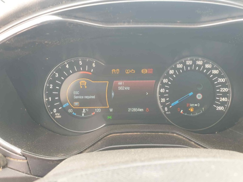 ford mondeo turn. del año 2015