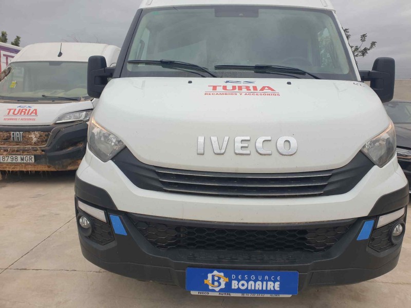 iveco daily caja cerrada del año 2019