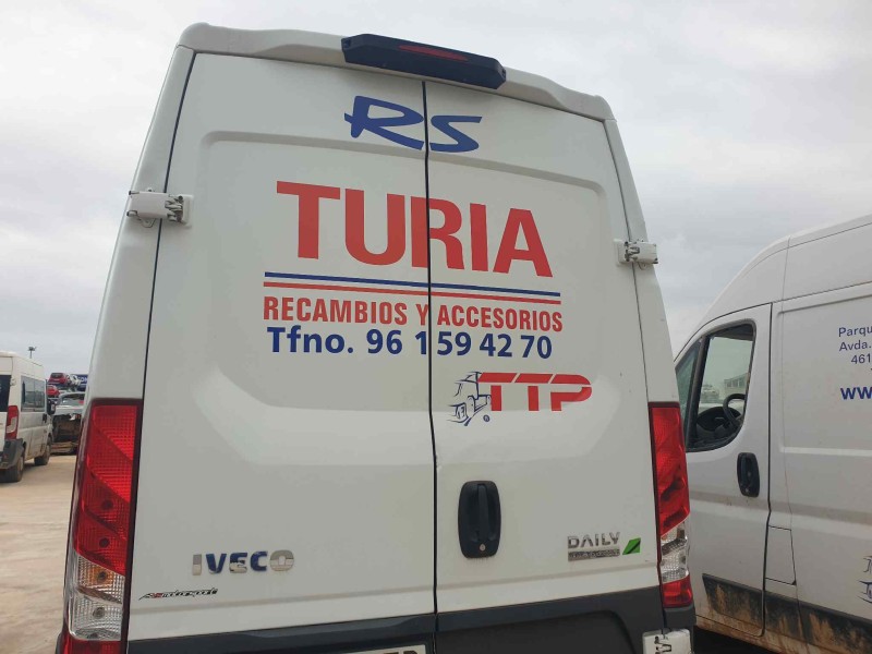 iveco daily caja cerrada del año 2019