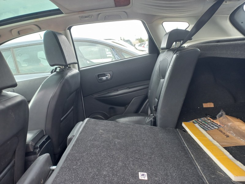 nissan qashqai (j10) del año 2008