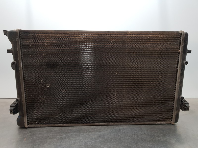 Recambio de radiador agua para audi tt (8n3/8n9) ambition referencia OEM IAM 1J0121253P   Recambio de radiador agua para audi tt (8n3/8n9) ambition referencia OEM IAM 1J0121253P