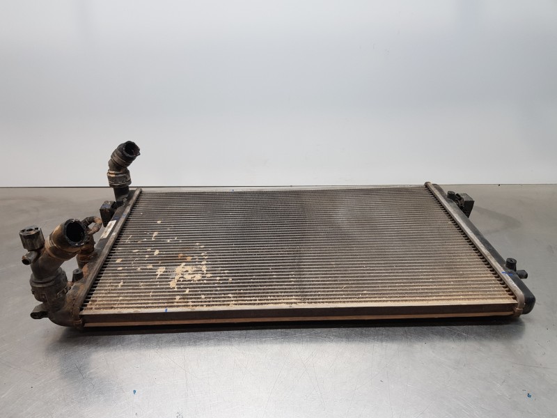 Recambio de radiador agua para audi tt (8n3/8n9) ambition referencia OEM IAM 1J0121253P   Recambio de radiador agua para audi tt (8n3/8n9) ambition referencia OEM IAM 1J0121253P