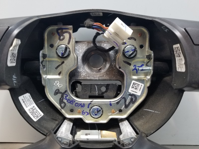 Recambio de volante para hyundai bayon hybrid referencia OEM IAM 56100Q0DB0NNB 96720Q0170DX5  Recambio de volante para hyundai bayon hybrid referencia OEM IAM 56100Q0DB0NNB 96720Q0170DX5