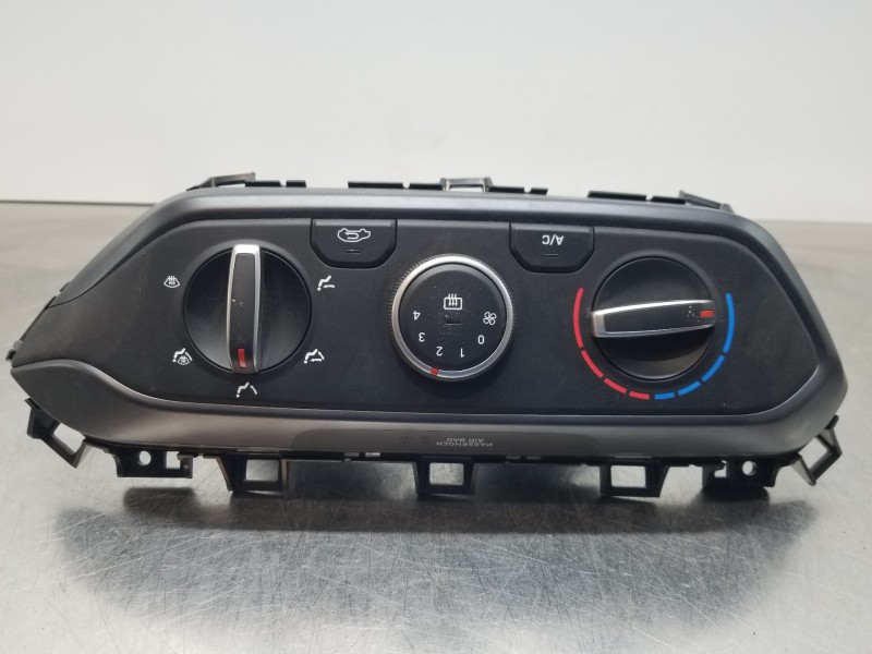 Recambio de mando climatizador para hyundai bayon hybrid referencia OEM IAM 97250Q0010TT6 97250Q0010  Recambio de mando climatizador para hyundai bayon hybrid referencia OEM IAM 97250Q0010TT6 97250Q0010
