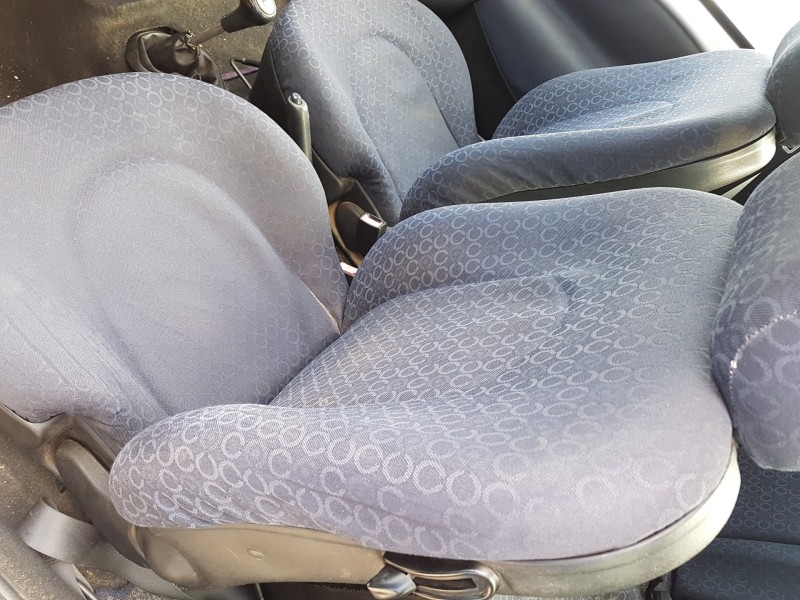 ford ka (ccq) del año 2002