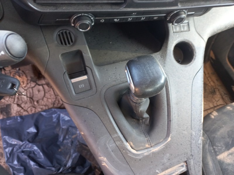 peugeot rifter del año 2022