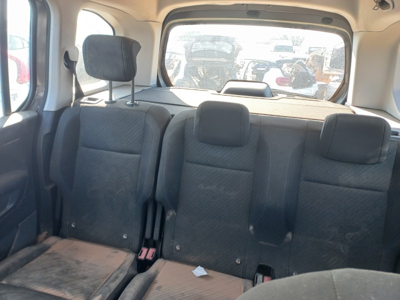 peugeot rifter del año 2022