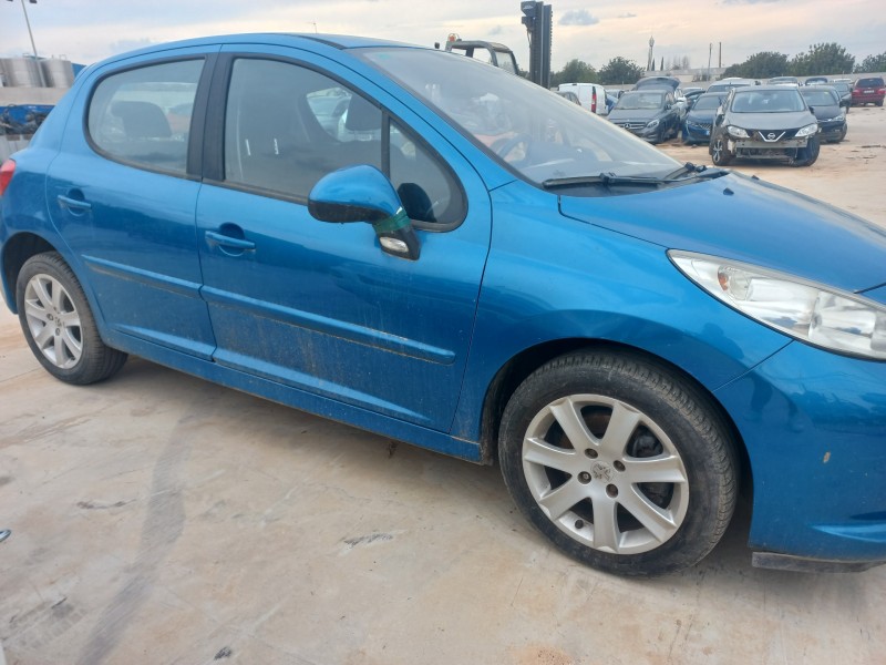 peugeot 207 del año 2008