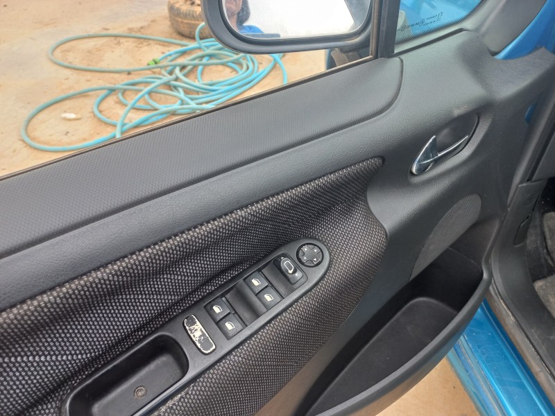 peugeot 207 del año 2008