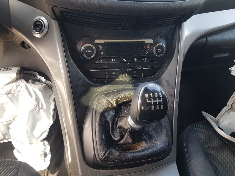 ford kuga (cbs) del año 2016