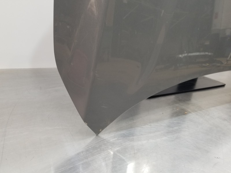 Recambio de capot para hyundai kona suv referencia OEM IAM 66400J9000  