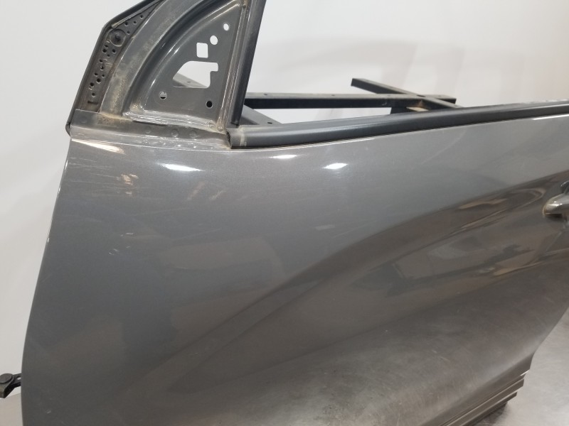 Recambio de puerta delantera izquierda para hyundai kona suv referencia OEM IAM 76003J9000  