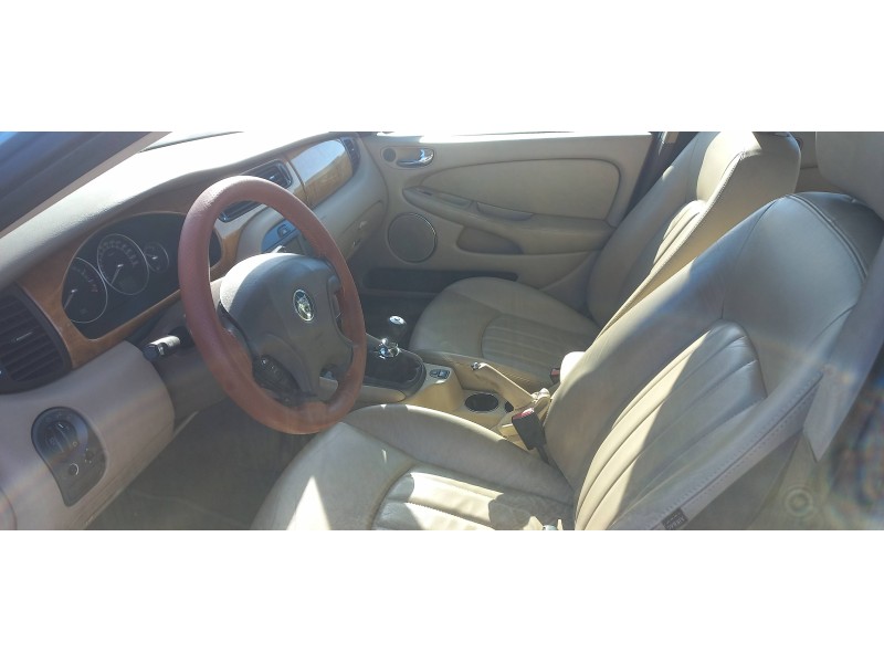 jaguar x-type del año 2003