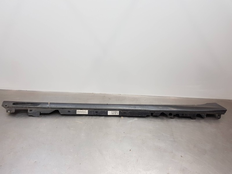 Recambio de faldon lateral para bmw serie 3 berlina (g20) sport referencia OEM IAM 51778493951  