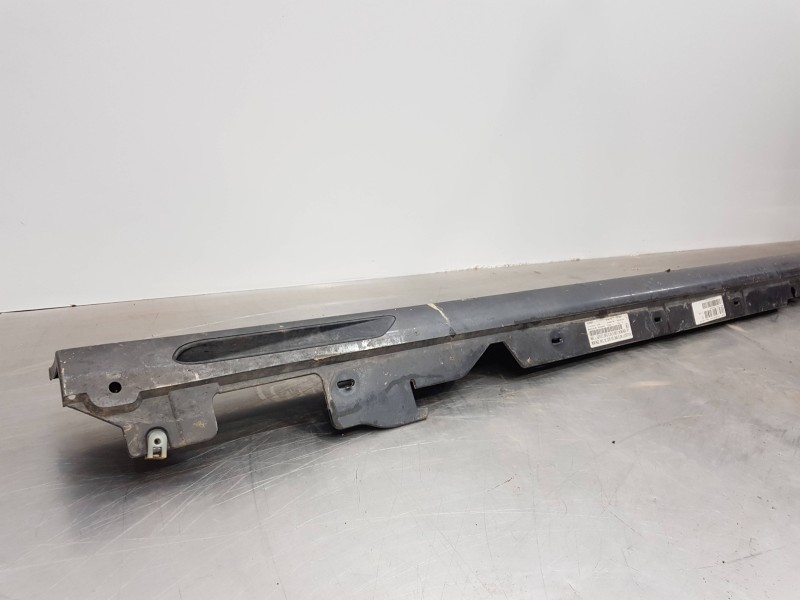 Recambio de faldon lateral para bmw serie 3 berlina (g20) sport referencia OEM IAM 51778493951  