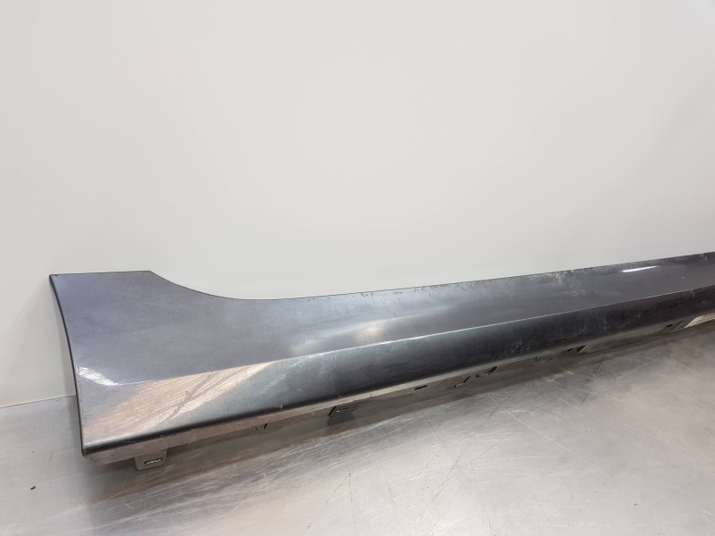 Recambio de faldon lateral para bmw serie 3 berlina (g20) sport referencia OEM IAM 51778493952  